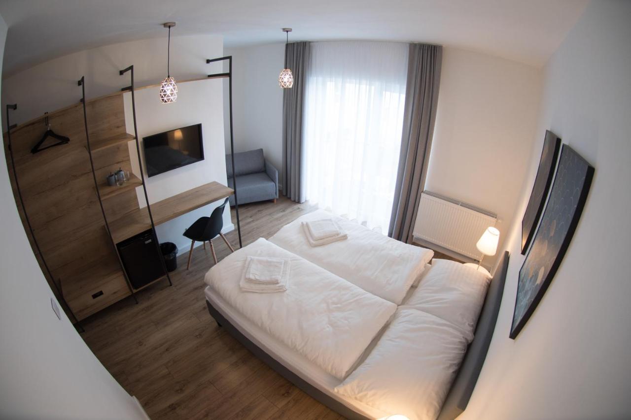 Bed and Breakfast Stara Posta Свидник Экстерьер фото