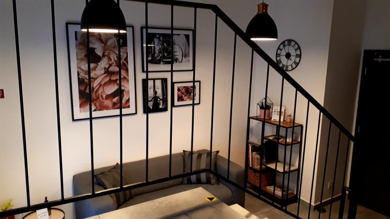Bed and Breakfast Stara Posta Свидник Экстерьер фото