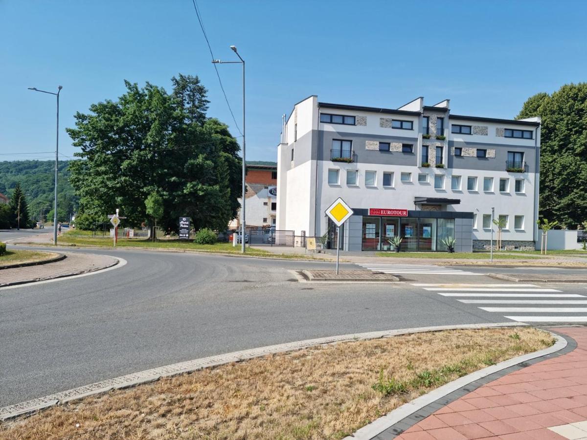 Bed and Breakfast Stara Posta Свидник Экстерьер фото