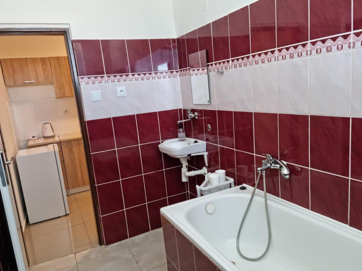 Bed and Breakfast Stara Posta Свидник Экстерьер фото